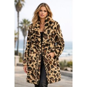 LITA by Ciara Plush Faux Fur Animal Print Coat – XXS – NWOT